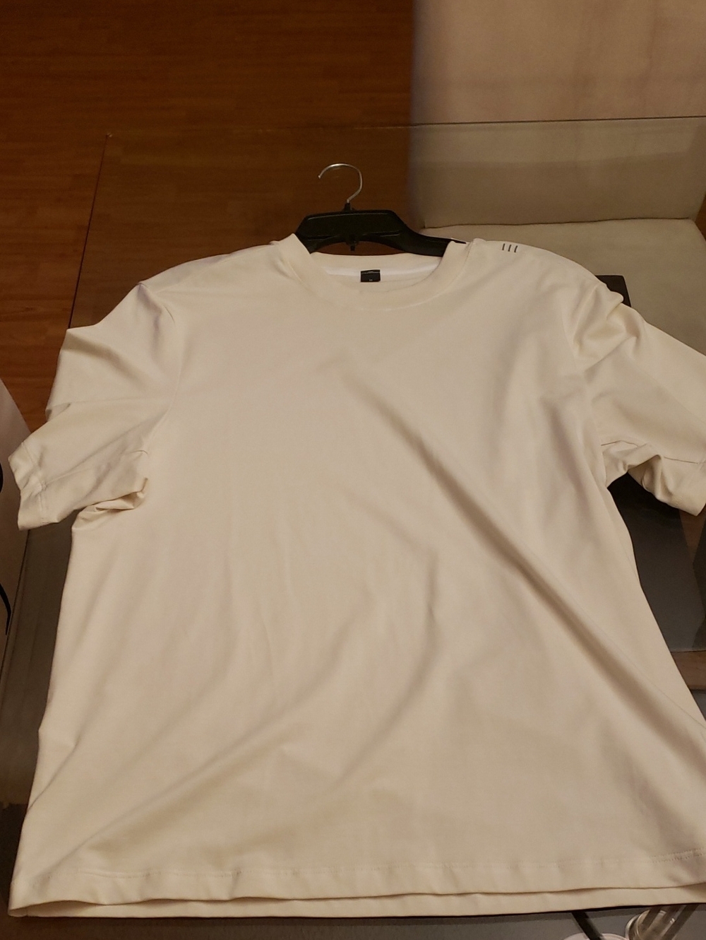 lululemon athletica Cream Short Sleeve Crewneck Tee